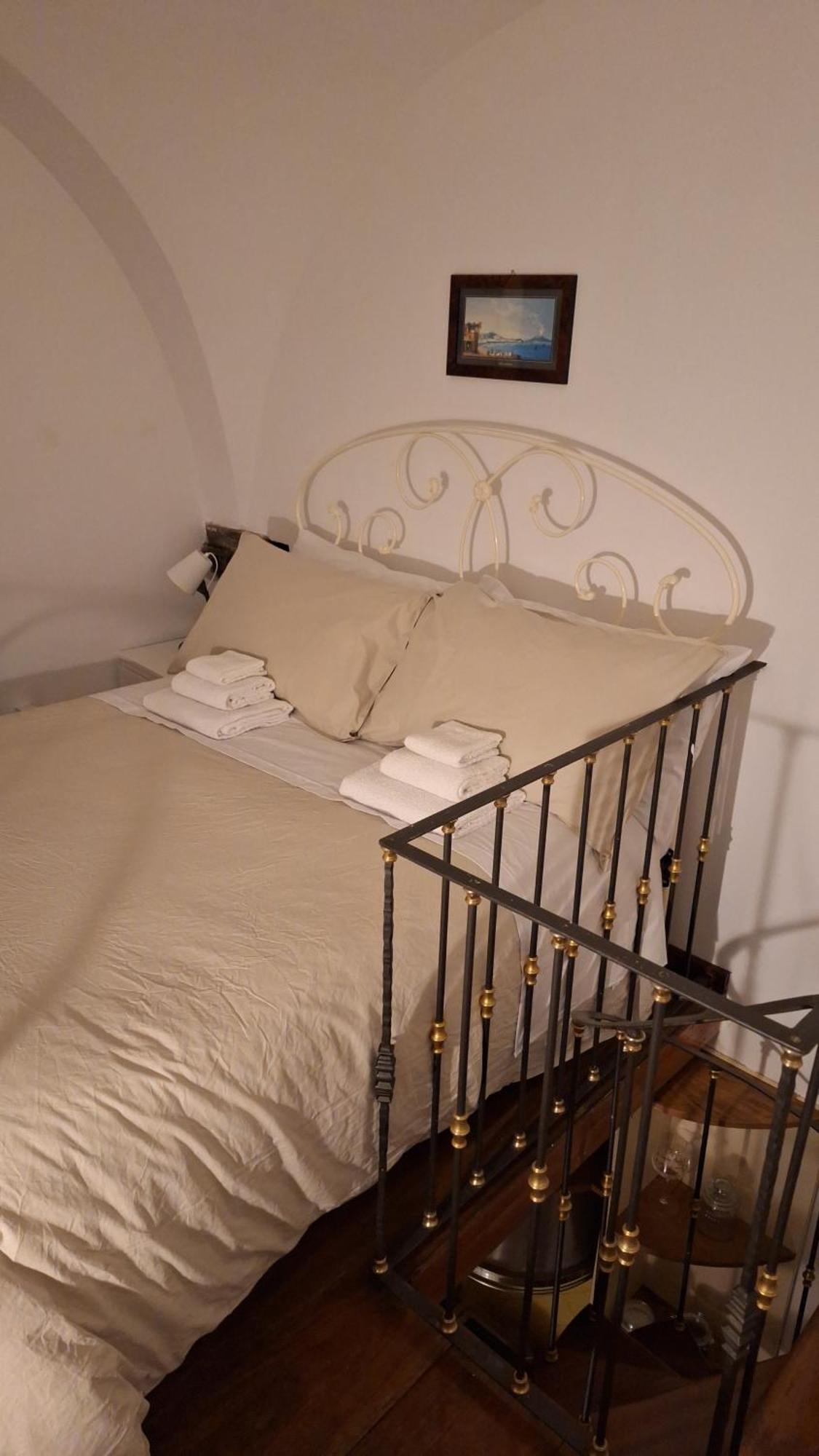 Il Chiostro A Chiaia Appartement Napels