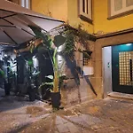 Il Chiostro A Chiaia