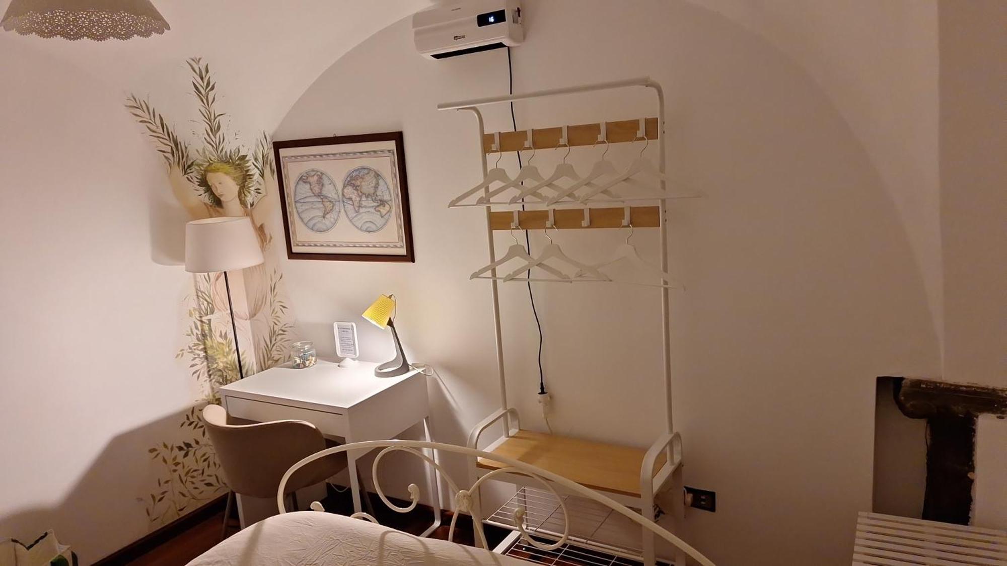 Il Chiostro A Chiaia Apartment