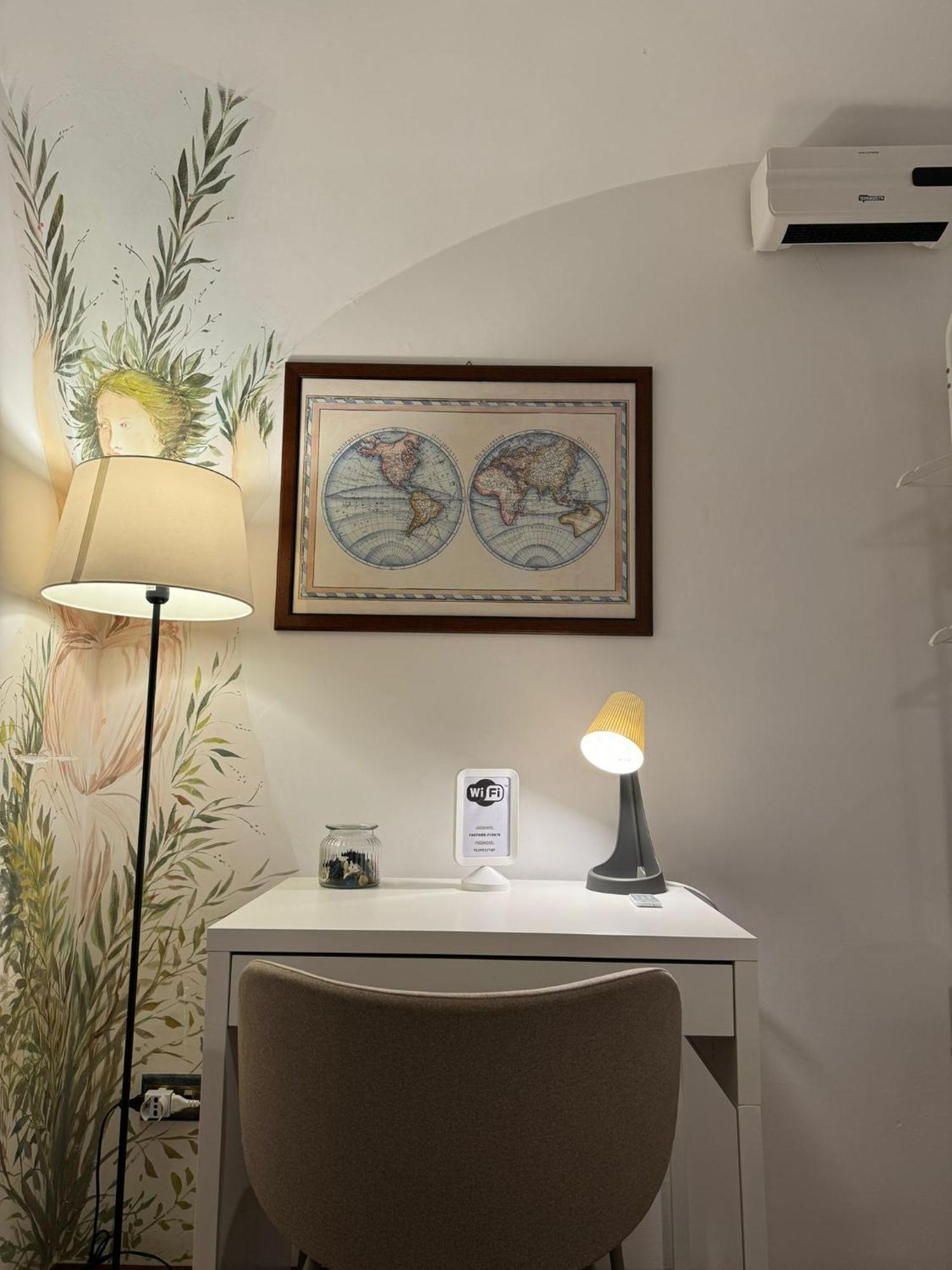 Apartment Il Chiostro A Chiaia